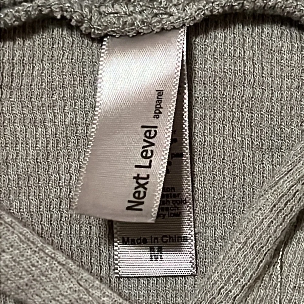 Brand new Next Level women’s Hoodie 60/40 - Picture 4 of 5